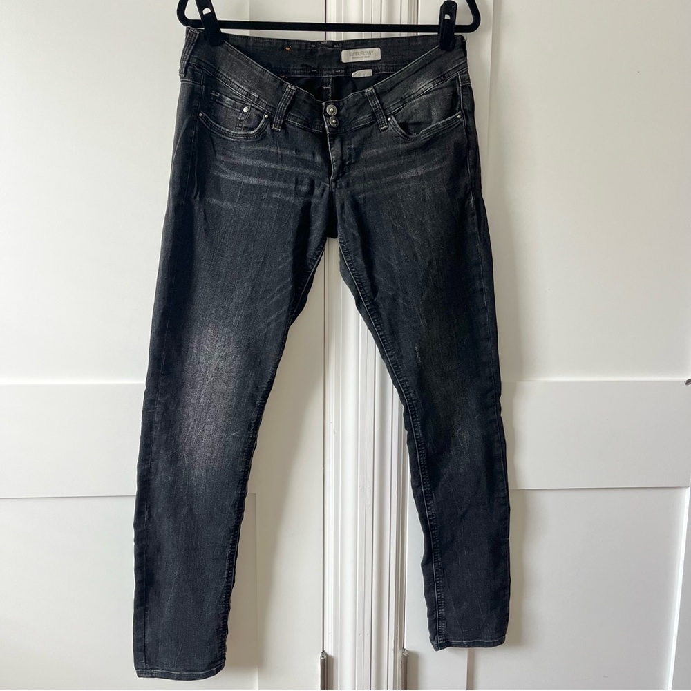 H&M Super Skinny Super Low Waist Discontinued Jeans Black Sz 32x32